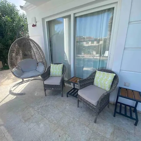 Palm Villa *