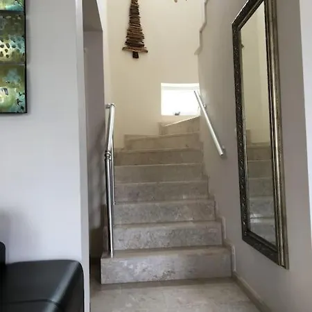 Villa Palm *